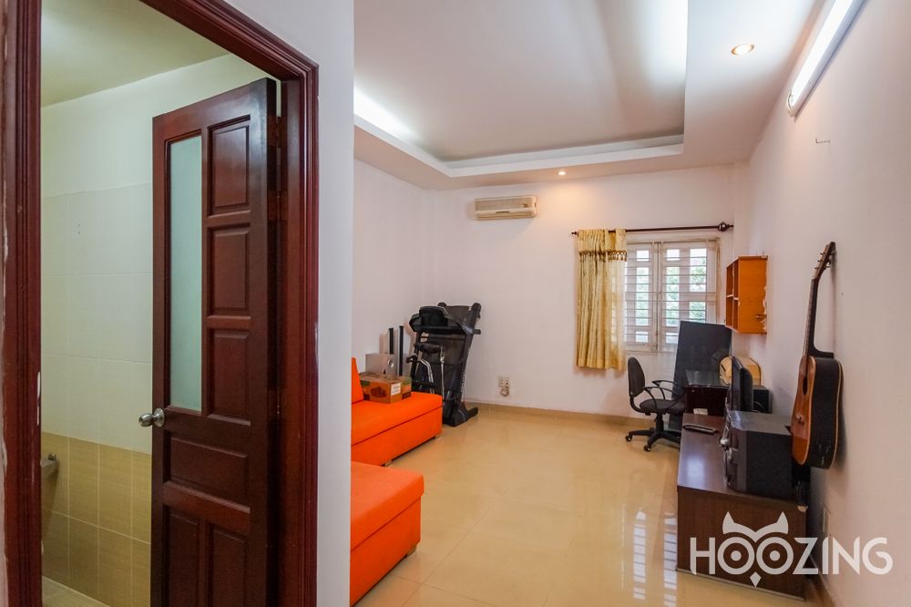 5 bedrooms Townhouse in Thu Duc, Ho Chi Minh, Vietnam No. 31136