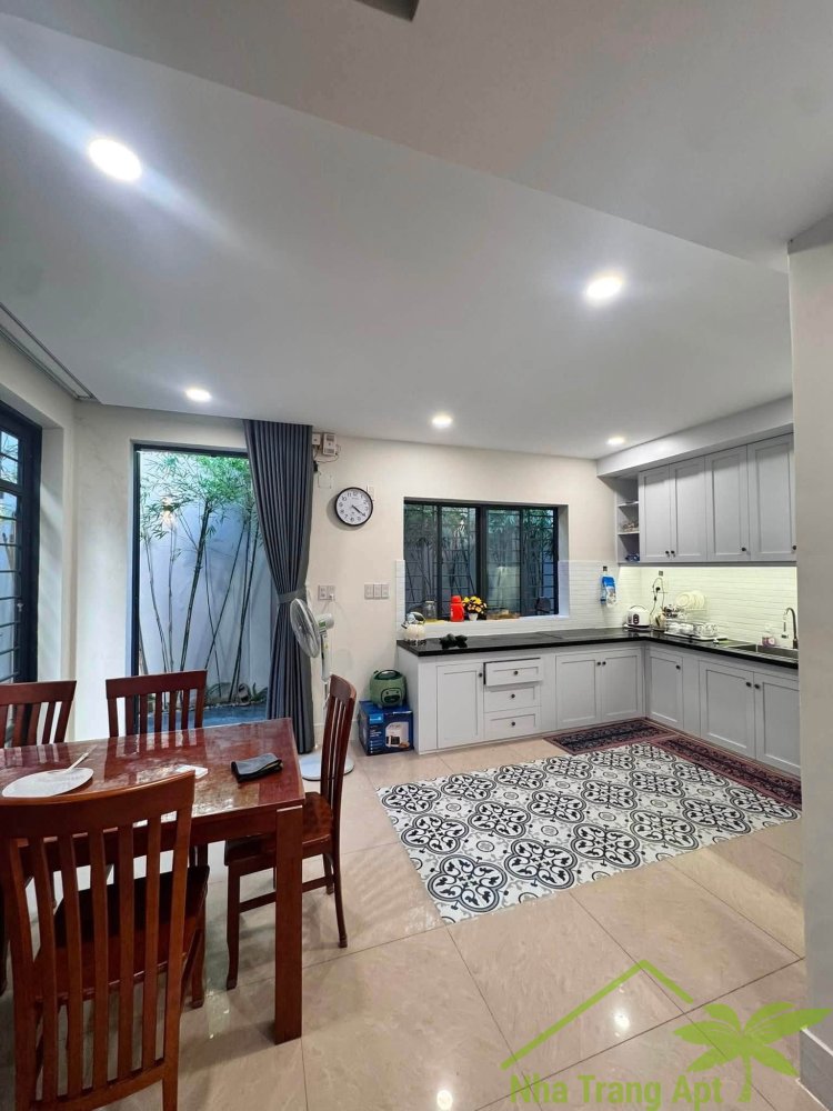 3 bedrooms House in Nha Trang, Vietnam No. 31610
