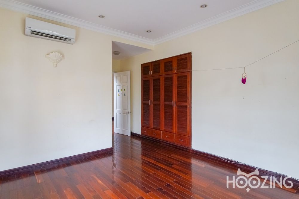 5 bedrooms Villa in Thu Duc, Ho Chi Minh, Vietnam No. 31476