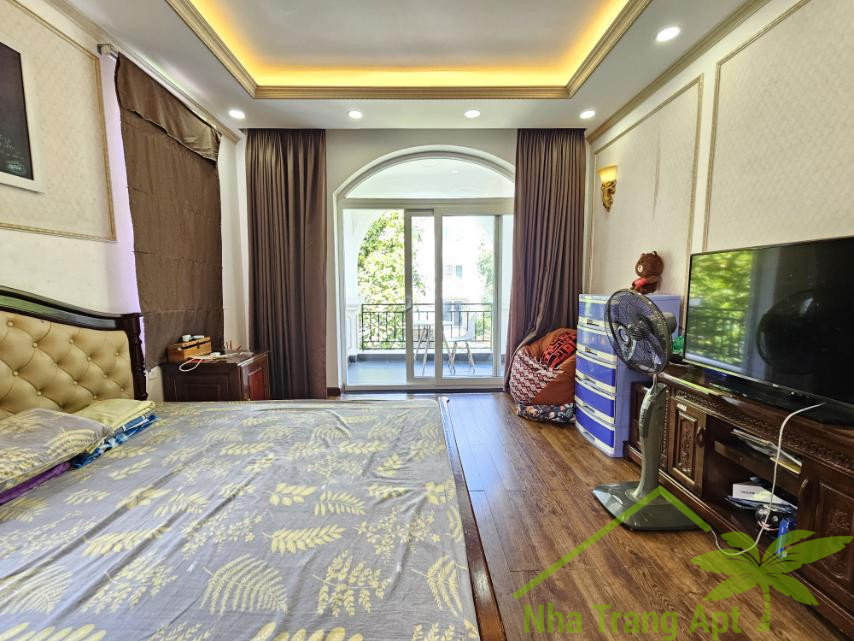 4 bedrooms Villa in Nha Trang, Vietnam No. 31604