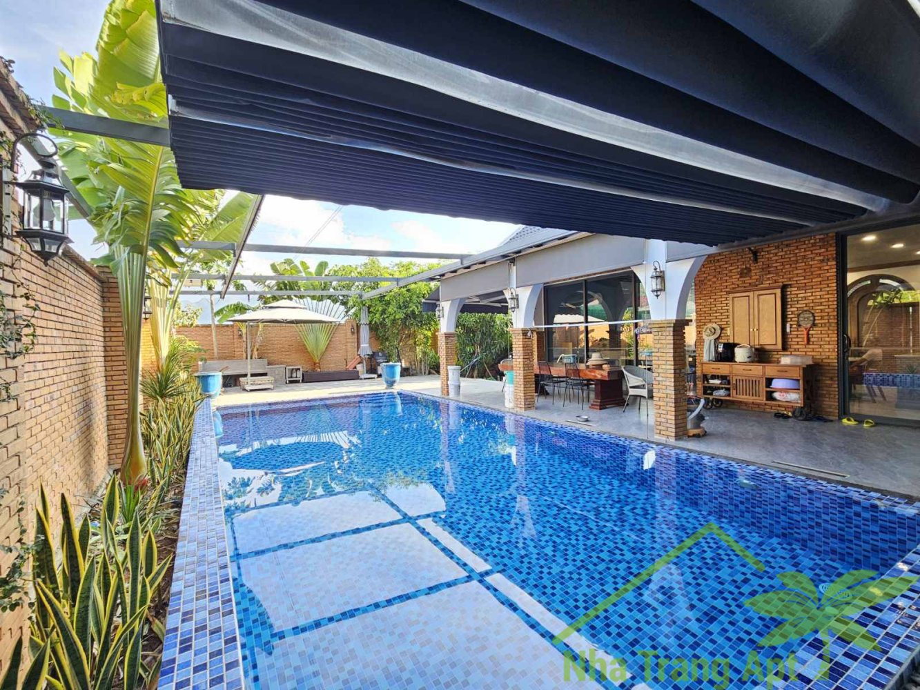 4 bedrooms Villa in Nha Trang, Vietnam No. 31683