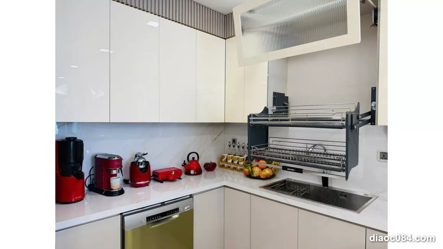 4 bedrooms Apartment in Binh Thanh, Ho Chi Minh, Vietnam No. 30560