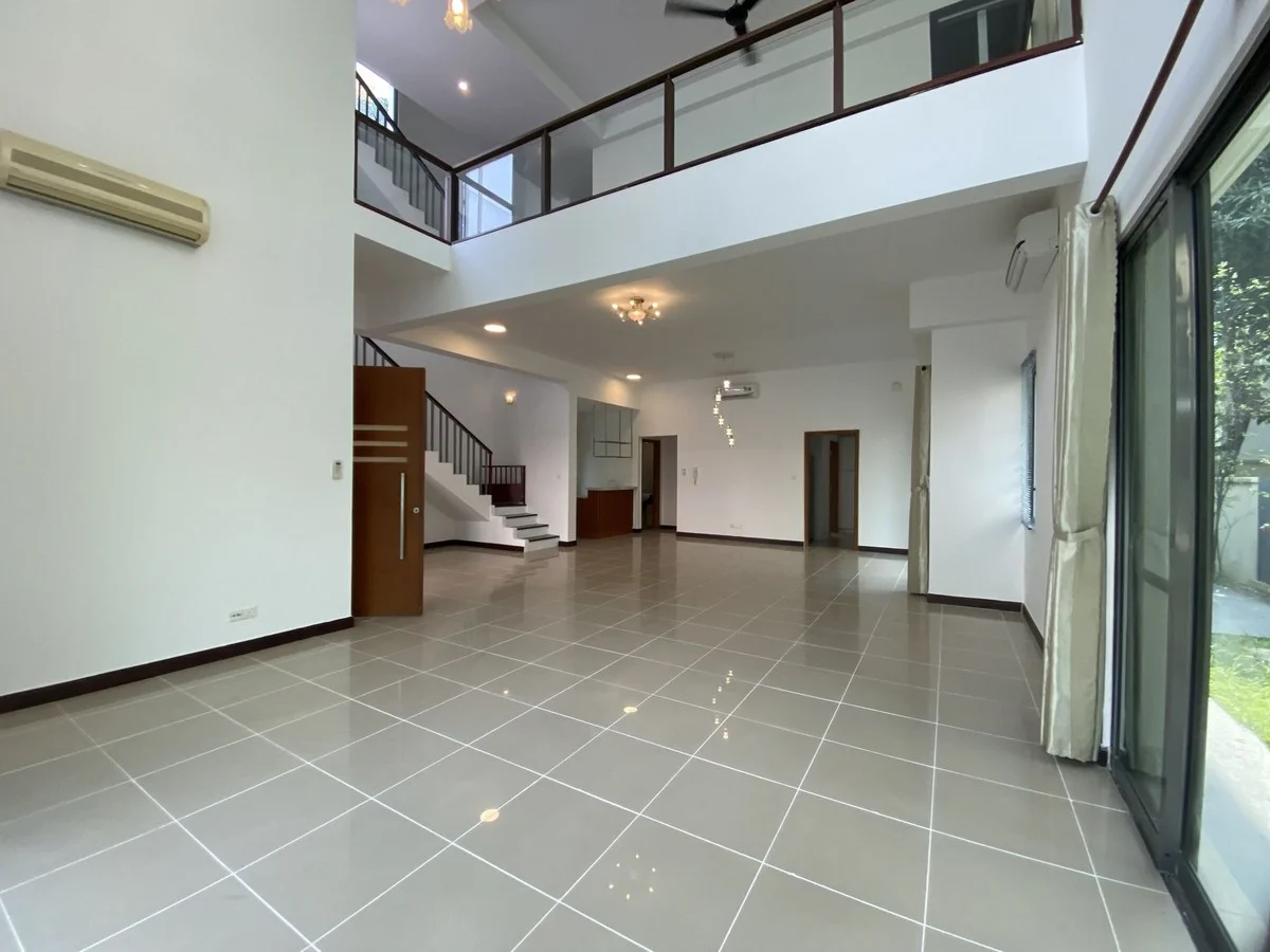 4 bedrooms Villa in Thu Duc, Ho Chi Minh, Vietnam No. 31496
