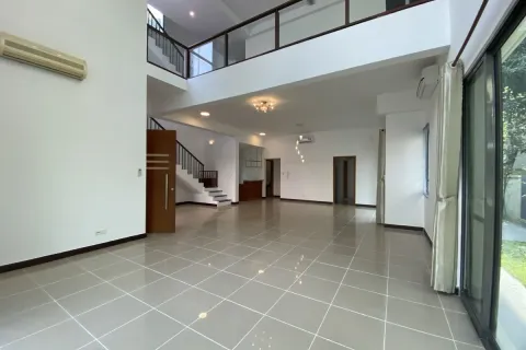 4 bedrooms Villa in Thu Duc, Ho Chi Minh, Vietnam No. 31496