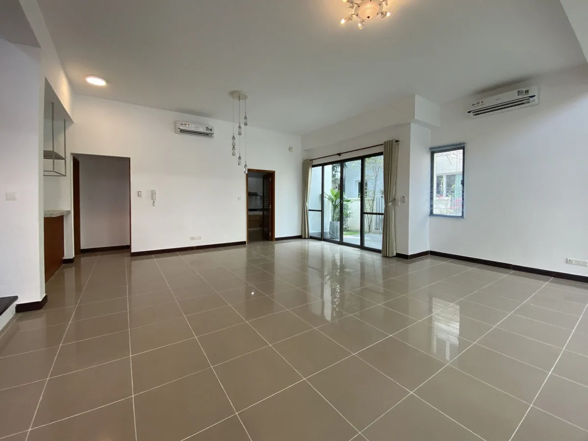 4 bedrooms Villa in Thu Duc, Ho Chi Minh, Vietnam No. 31496