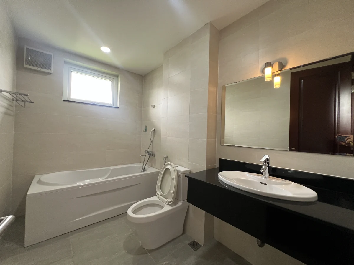 4 bedrooms Villa in Thu Duc, Ho Chi Minh, Vietnam No. 31561