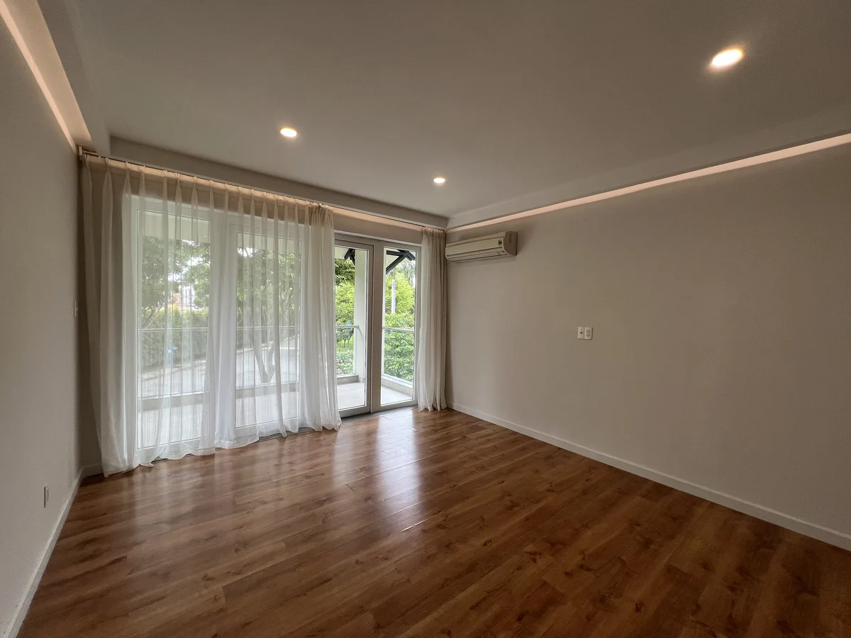 4 bedrooms Villa in Thu Duc, Ho Chi Minh, Vietnam No. 31561