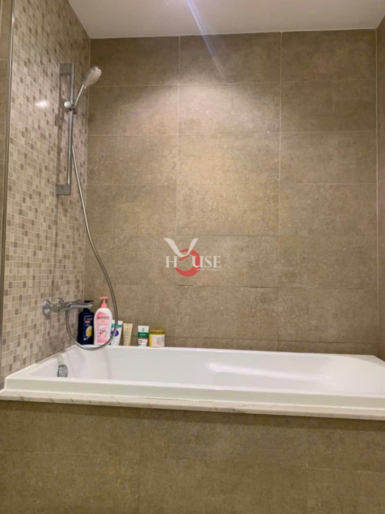 130m2 Apartment in Ho Chi Minh, Vietnam No. 31771