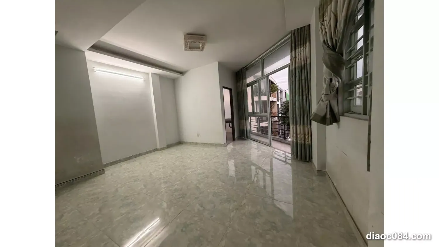 5 bedrooms Townhouse in Binh Thanh, Ho Chi Minh, Vietnam No. 30545