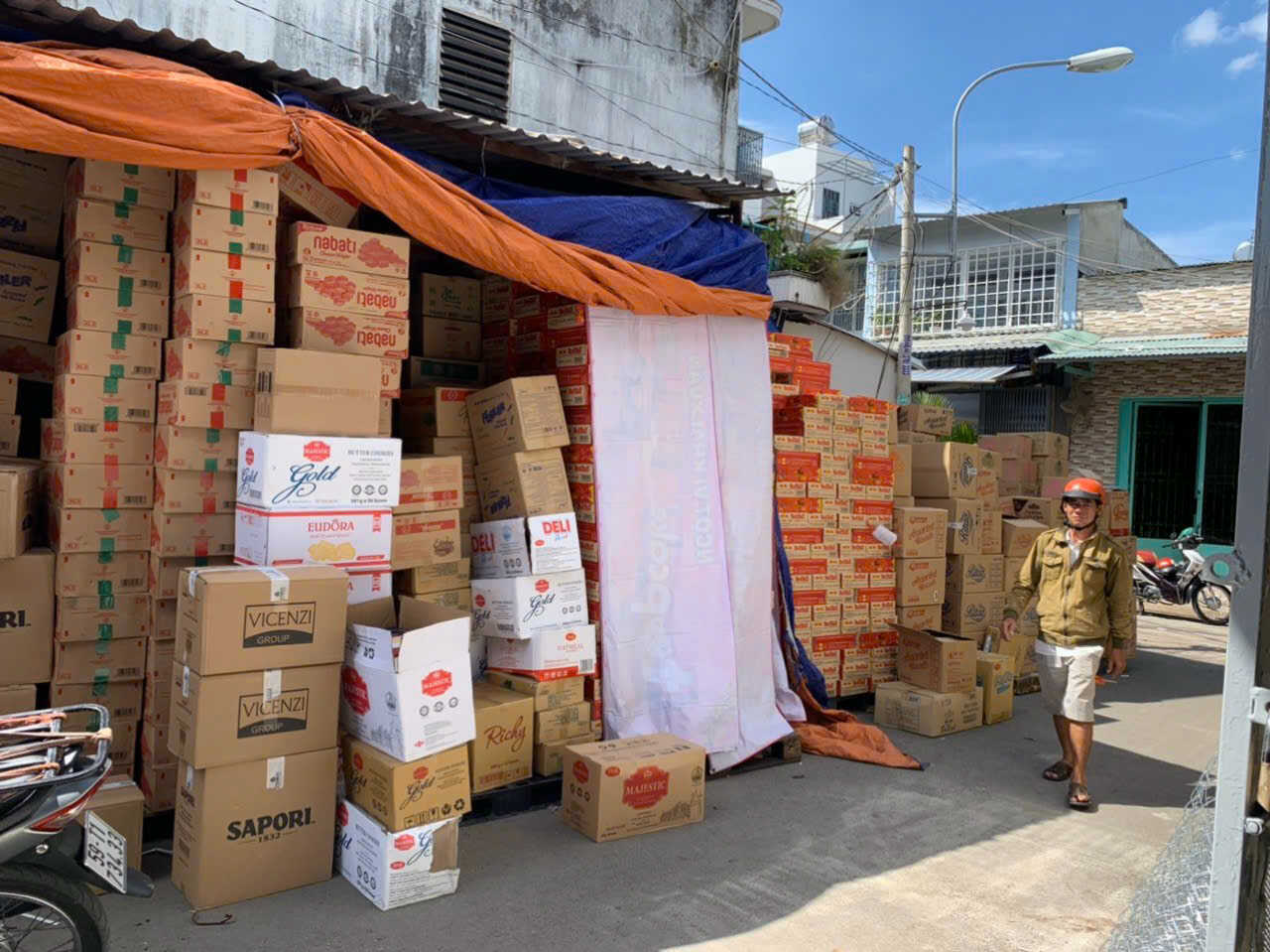 28001500m2 Land in District 7, Ho Chi Minh, Vietnam No. 31732
