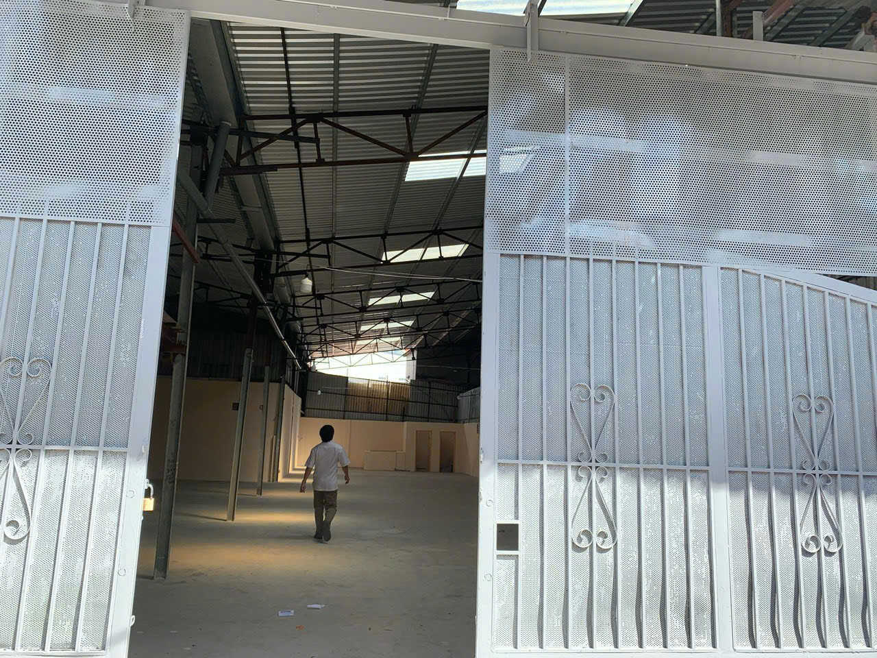 28001500m2 Land in District 7, Ho Chi Minh, Vietnam No. 31732