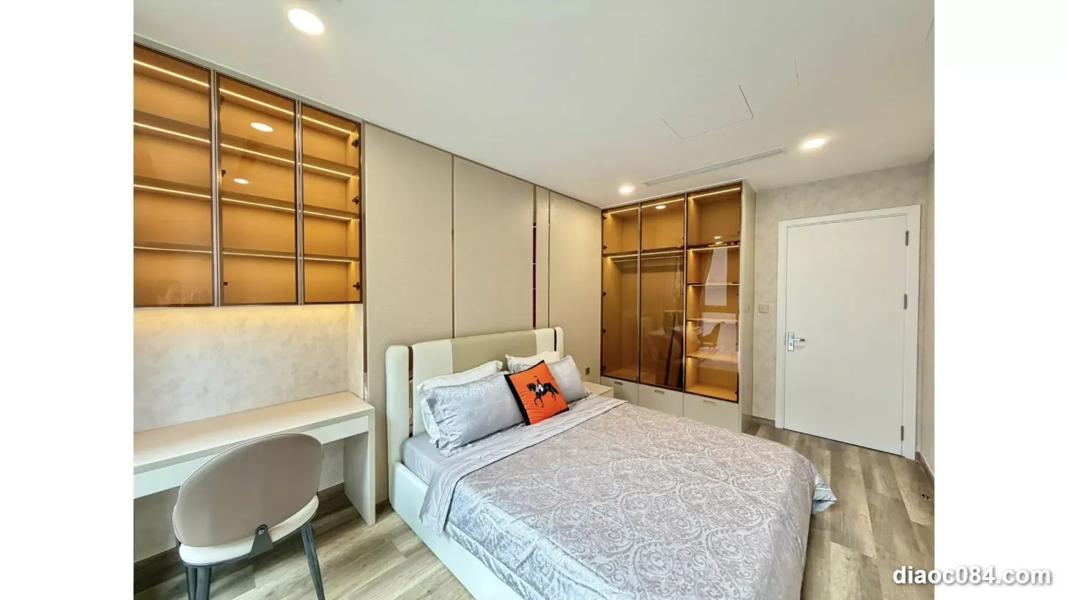 4 bedrooms Apartment in Binh Thanh, Ho Chi Minh, Vietnam No. 30676