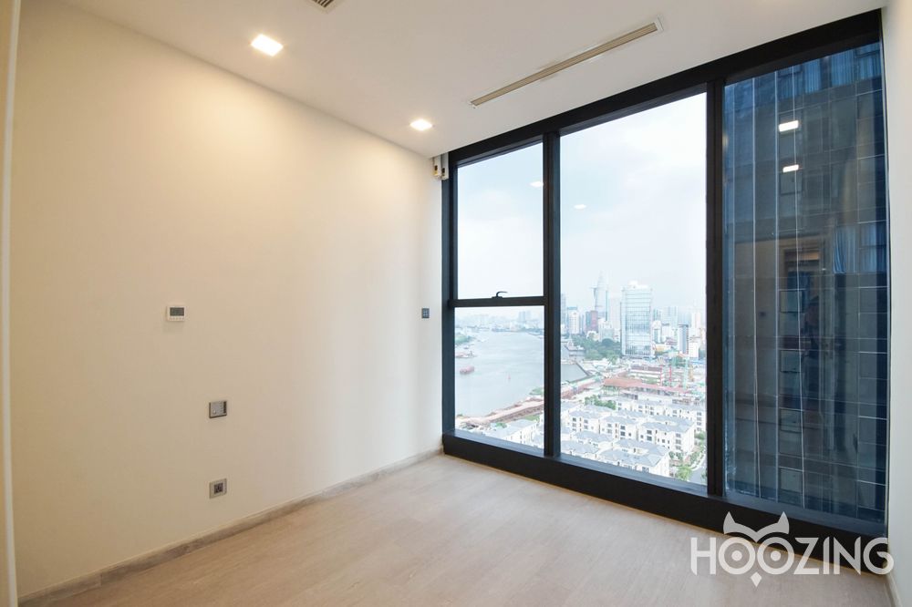 2 rooms Office in District 1, Ho Chi Minh, Vietnam No. 31152
