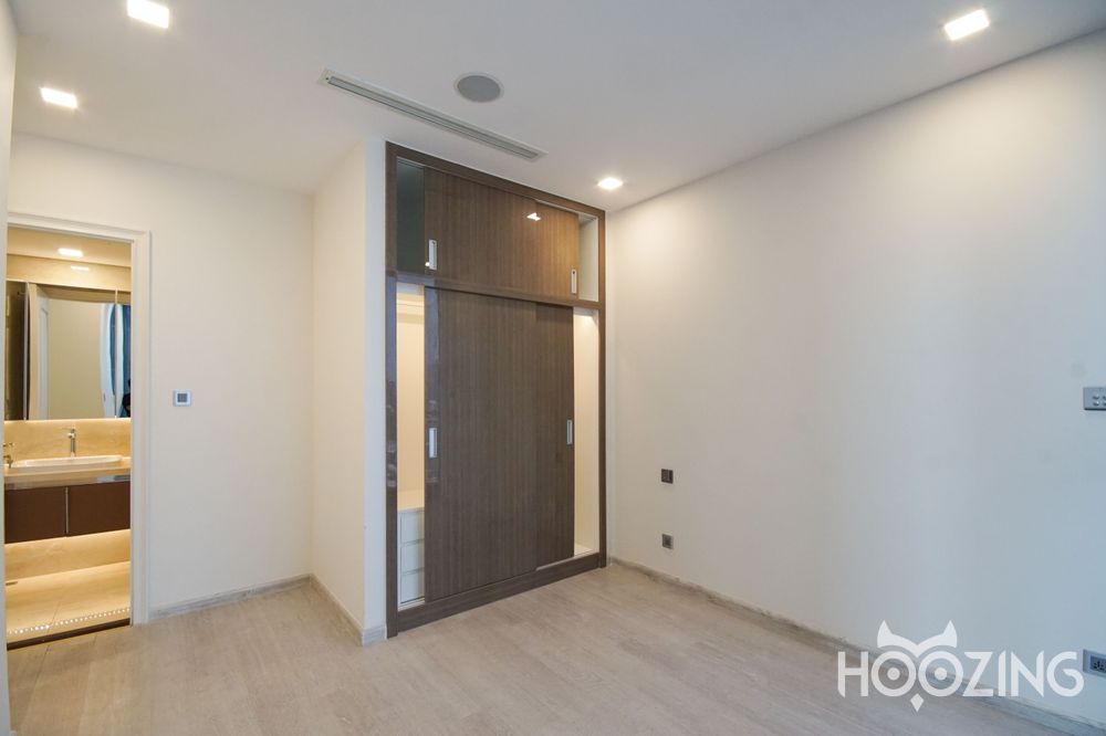 2 rooms Office in District 1, Ho Chi Minh, Vietnam No. 31152