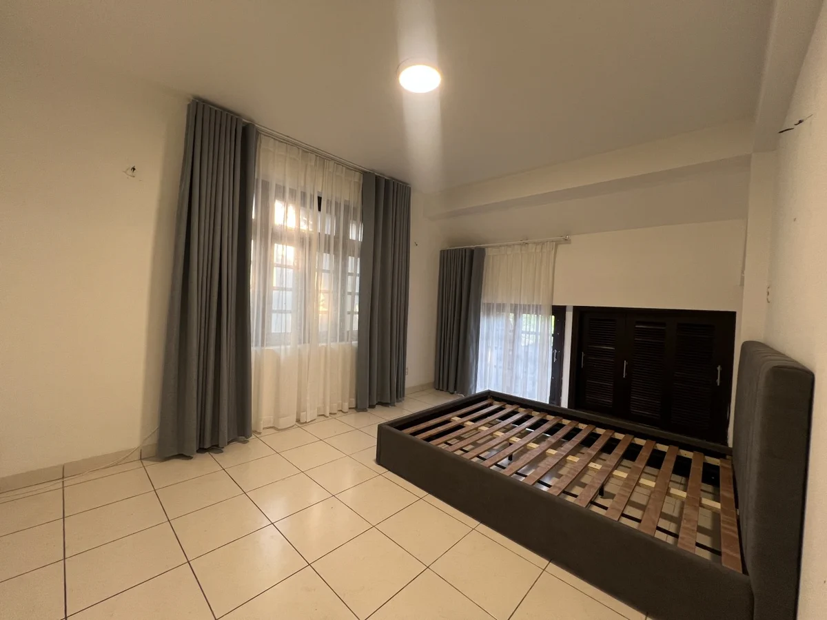 5 bedrooms Villa in Thu Duc, Ho Chi Minh, Vietnam No. 31516