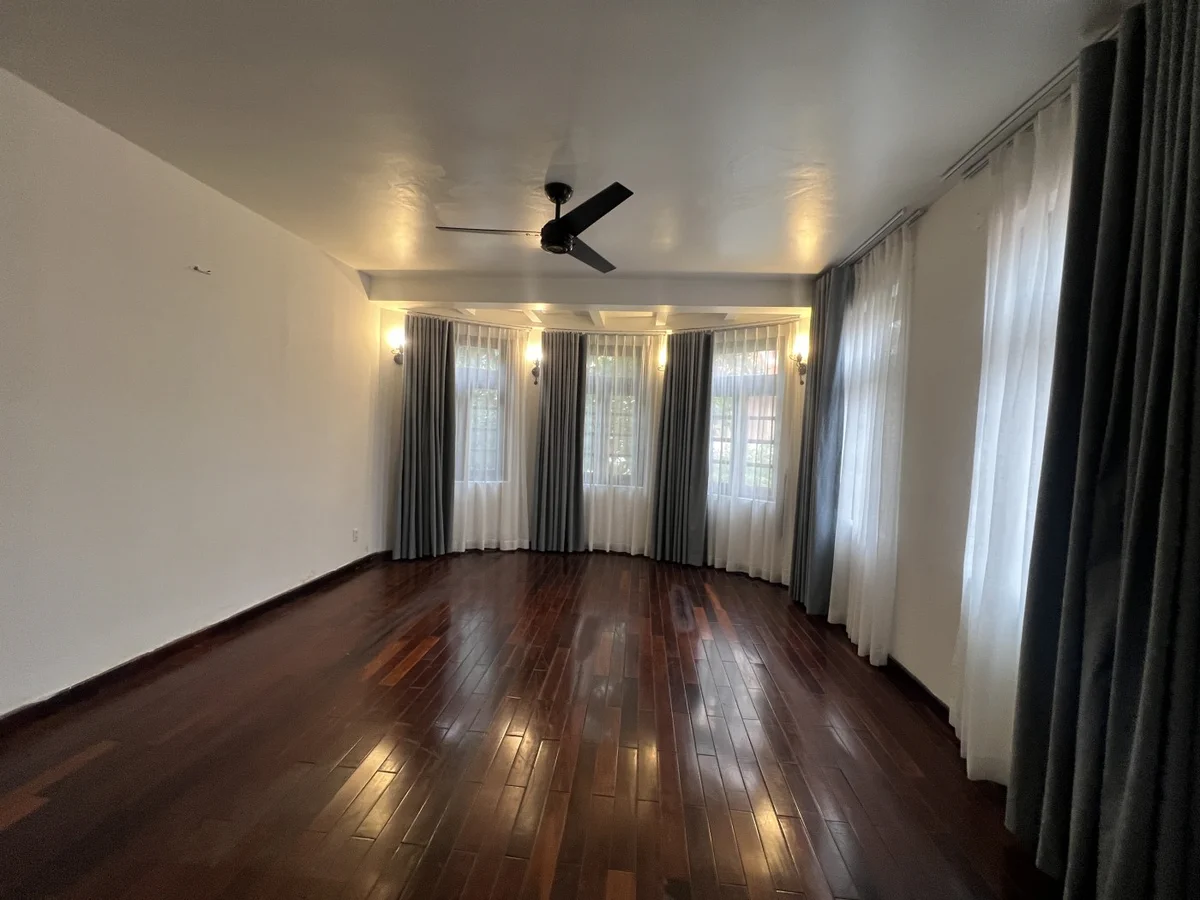 5 bedrooms Villa in Thu Duc, Ho Chi Minh, Vietnam No. 31516