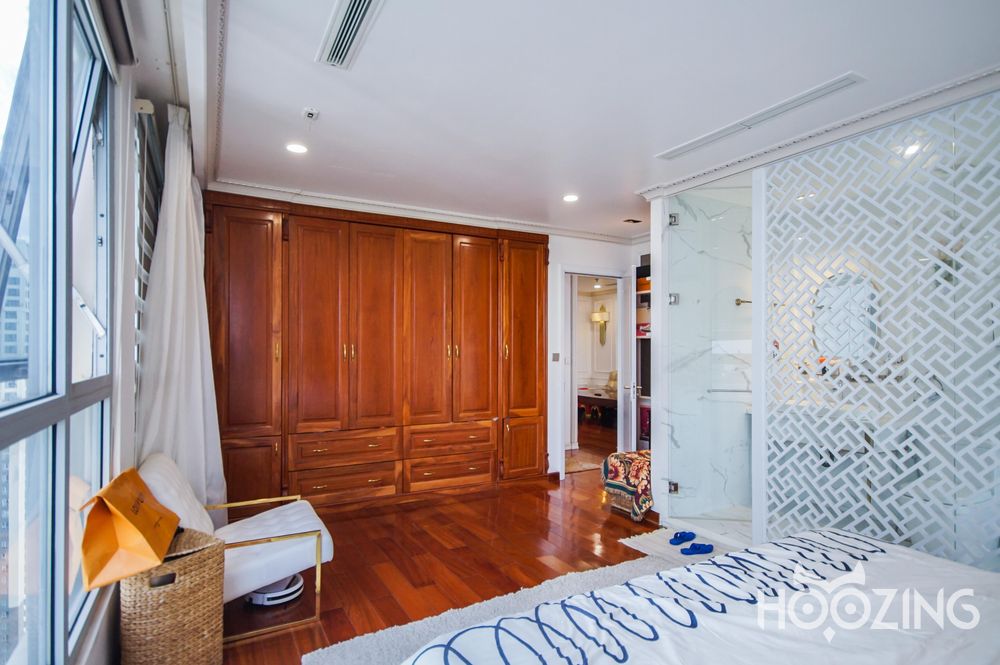 4 bedrooms Apartment in Binh Thanh, Ho Chi Minh, Vietnam No. 31450