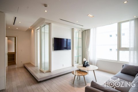 2 bedrooms Apartment in District 3, Ho Chi Minh, Vietnam No. 31311