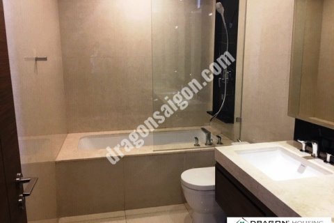 Квартира с 3 спальнями в Тхудык, Хошимин ,  № 14945 7