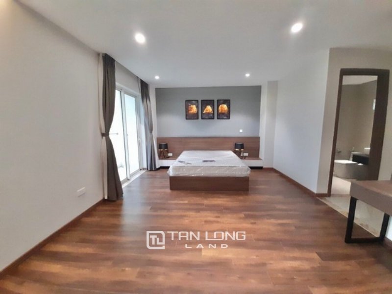 3 bedrooms Apartment in Tay Ho, Ha Noi, Vietnam No. 2402