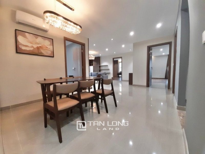 3 bedrooms Apartment in Tay Ho, Ha Noi, Vietnam No. 2402
