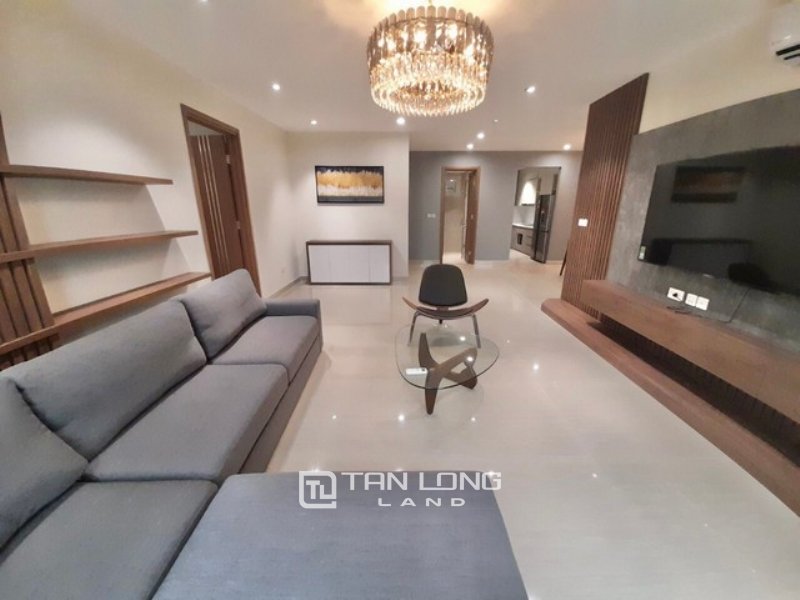 3 bedrooms Apartment in Tay Ho, Ha Noi, Vietnam No. 2402