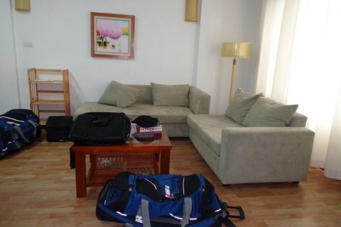 2 bedrooms Apartment in Ba Dinh, Ha Noi, No. 7418
