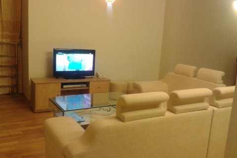 3 bedrooms Apartment in Tay Ho, Ha Noi, No. 7412 3