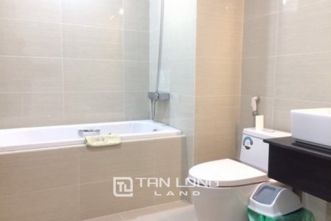 3 bedrooms Apartment in Tay Ho, Ha Noi, No. 2748 7