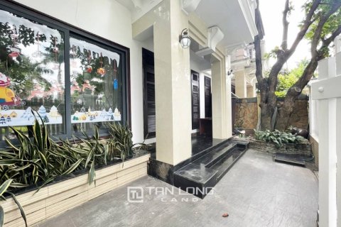 5 bedrooms House in Tay Ho, Ha Noi, No. 2240 2