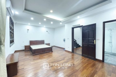5 bedrooms House in Tay Ho, Ha Noi, No. 2240 18