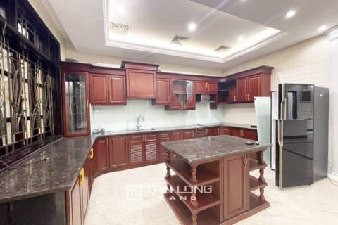 5 bedrooms House in Tay Ho, Ha Noi, No. 2240 9