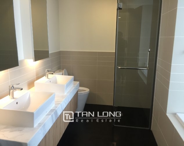3 bedrooms Apartment in Tay Ho, Ha Noi, Vietnam No. 4639