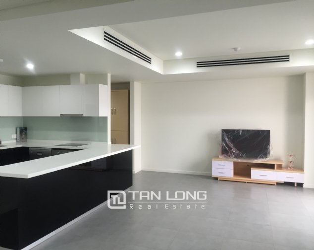 3 bedrooms Apartment in Tay Ho, Ha Noi, Vietnam No. 4639