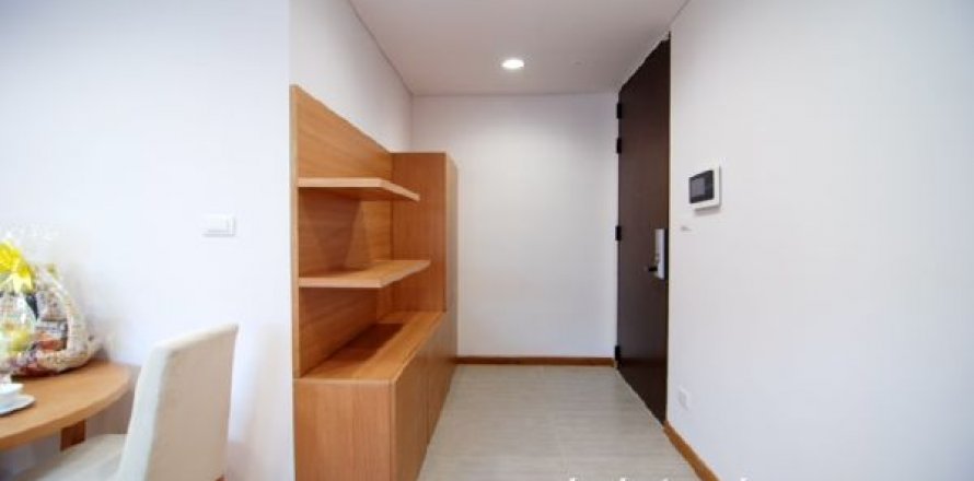 Квартира с 1 спальней в Намтыльем, Ханой , № 7067