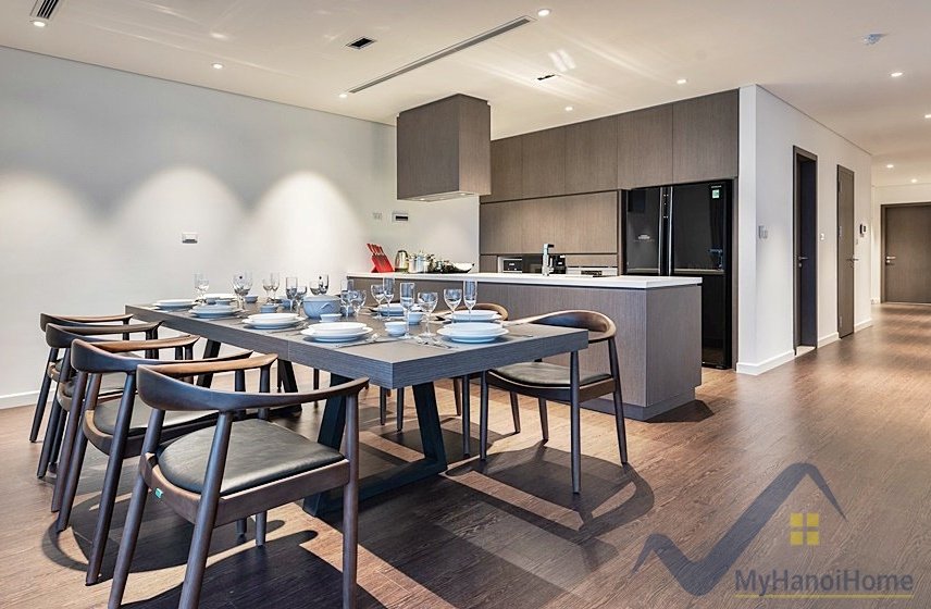 4 bedrooms Apartment in Tay Ho, Ha Noi, Vietnam No. 26521