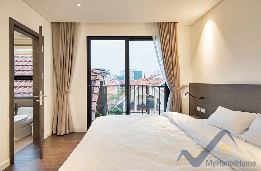 4 bedrooms Apartment in Tay Ho, Ha Noi, Vietnam No. 26521