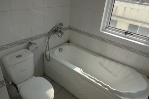 Квартира с 3 спальнями в Тэйхо, Ханой , № 6605 16