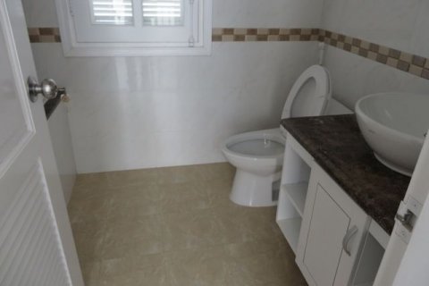 Вилла с 5 спальнями в Тэйхо, Ханой , № 6608 20