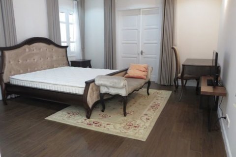 Вилла с 5 спальнями в Тэйхо, Ханой , № 6608 18