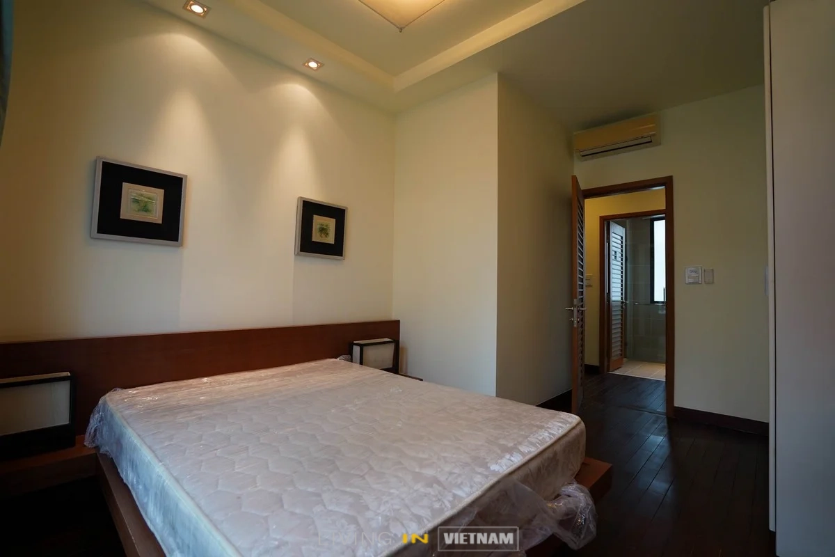4 bedrooms Villa in Thu Duc, Ho Chi Minh, Vietnam No. 27332
