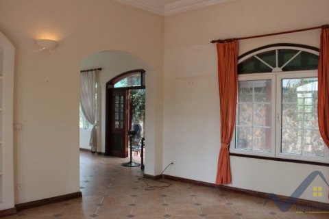 4 bedrooms Villa in Tay Ho, Ha Noi, No. 19908 2