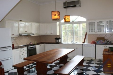 4 bedrooms Villa in Tay Ho, Ha Noi, No. 19908 5