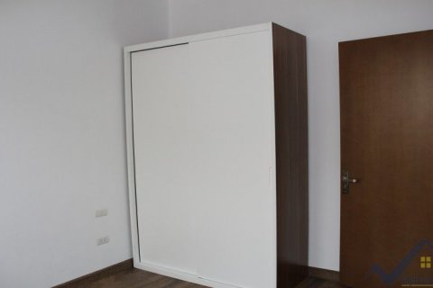 Квартира с 3 спальнями в Тэйхо, Ханой , № 19907 9
