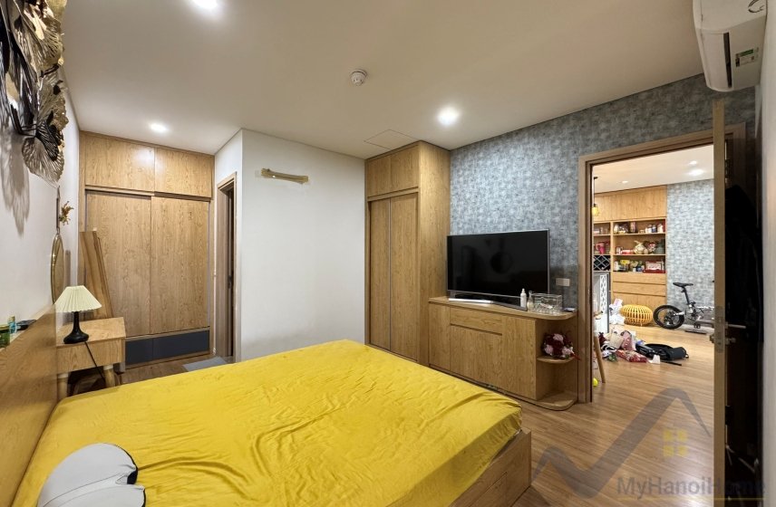 2 bedrooms Apartment in Long Bien, Ha Noi, Vietnam No. 26352