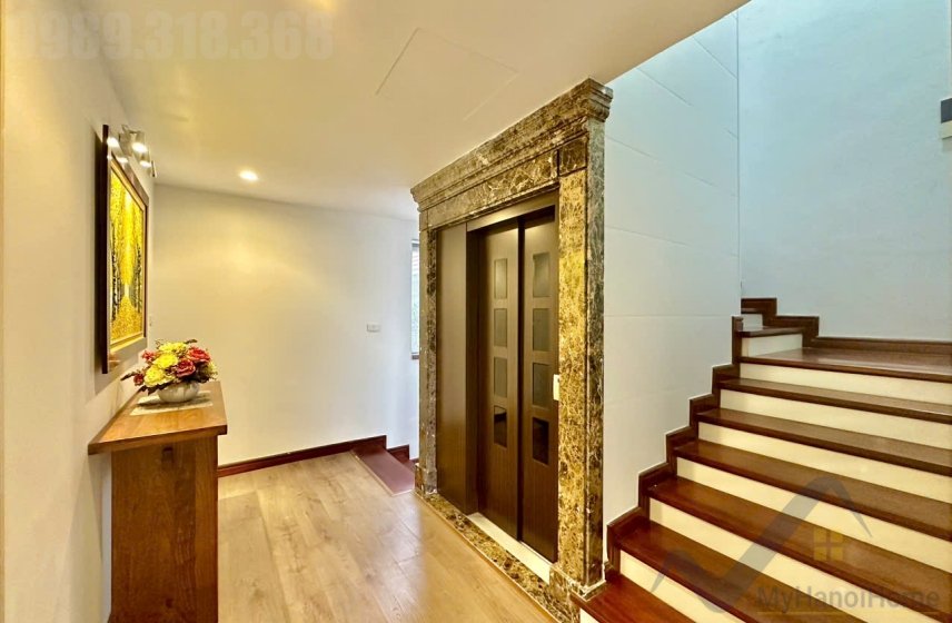 4 bedrooms Villa in Long Bien, Ha Noi, Vietnam No. 26354