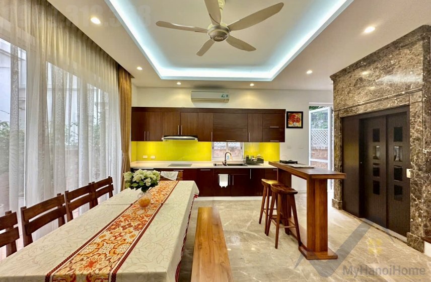 4 bedrooms Villa in Long Bien, Ha Noi, Vietnam No. 26354