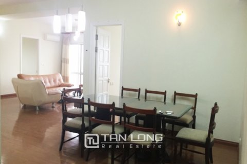4 bedrooms Apartment in Tay Ho, Ha Noi, No. 4882 5