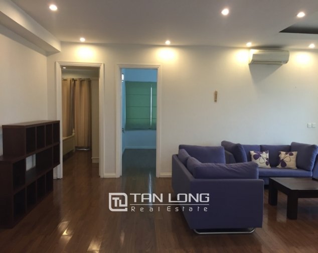 4 bedrooms Apartment in Tay Ho, Ha Noi, Vietnam No. 4881