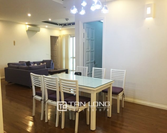 4 bedrooms Apartment in Tay Ho, Ha Noi, Vietnam No. 4881